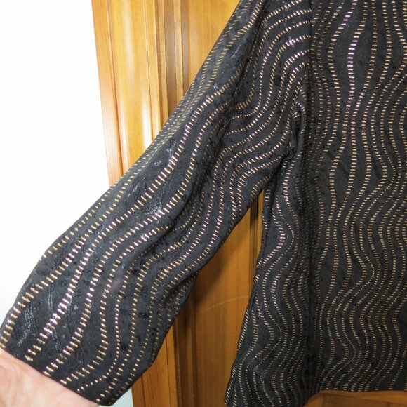 JM Collection Black & Gold 3/4 Sleeve Top Size Petite Medium - Picture 4 of 8